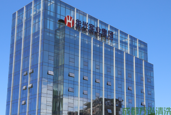 2025年8月20日巴中某工业园区工厂食堂油烟机和烟道清洗案例